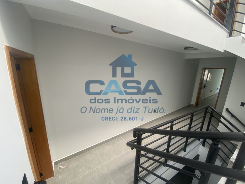 Excelente Prédio Comercial com elevador | Centro