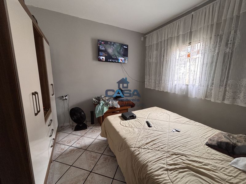 Ótima Casa com 3 dormitórios!