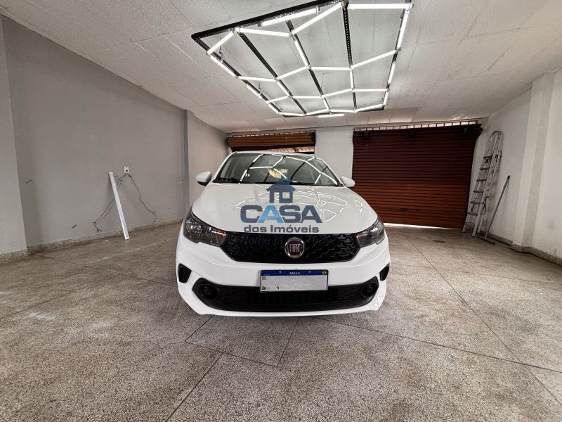 Ótima Casa com 3 dormitórios!