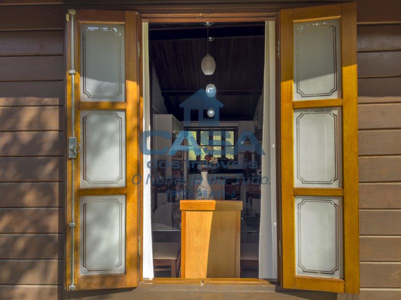 Maravilhosa chacrinha com piscina!