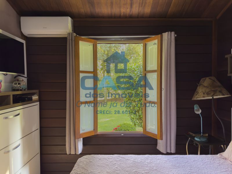 Maravilhosa chacrinha com piscina!