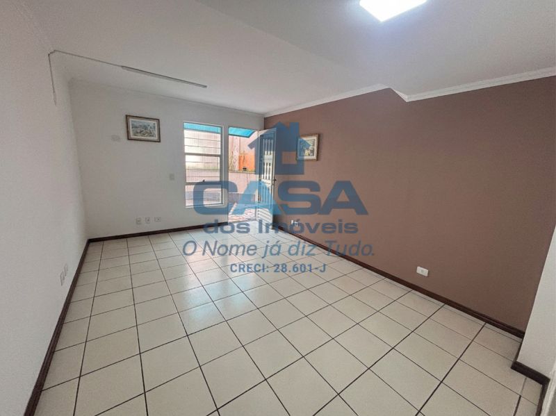 Ponto Comercial no Centro de São Roque!