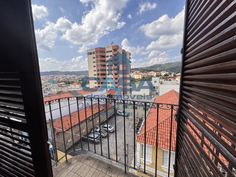 Apartamento Amplo no Centro! 