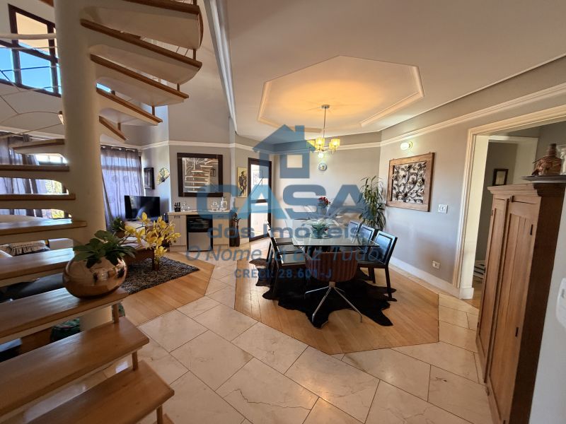 Belíssimo Duplex com terraço no Jardim Flórida!