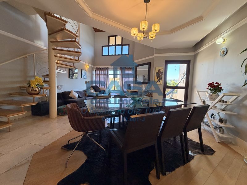Belíssimo Duplex com terraço no Jardim Flórida!