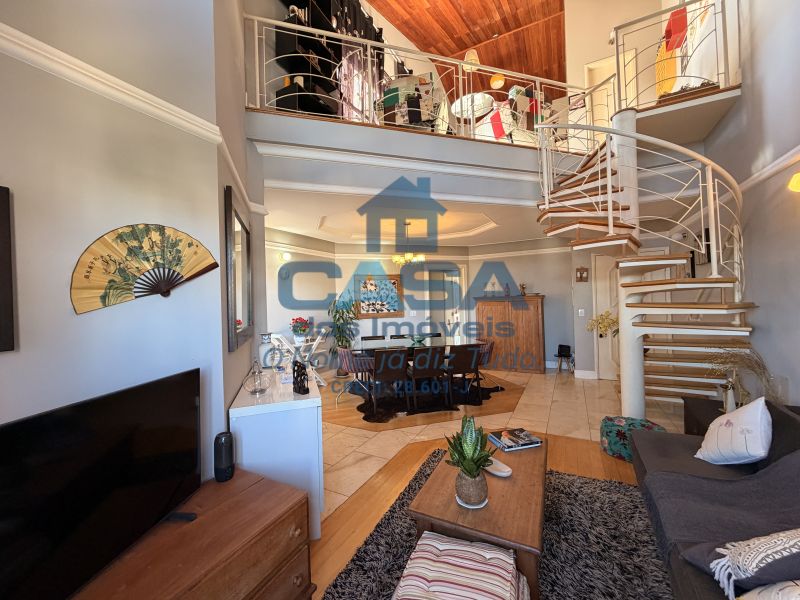 Belíssimo Duplex com terraço no Jardim Flórida!