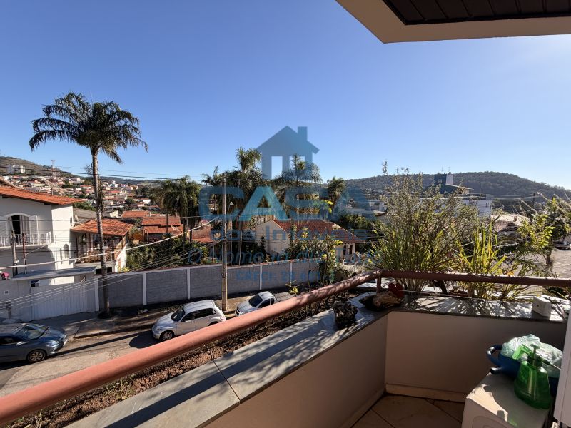 Belíssimo Duplex com terraço no Jardim Flórida!