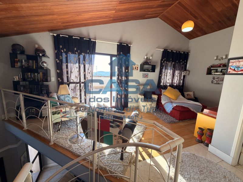 Belíssimo Duplex com terraço no Jardim Flórida!