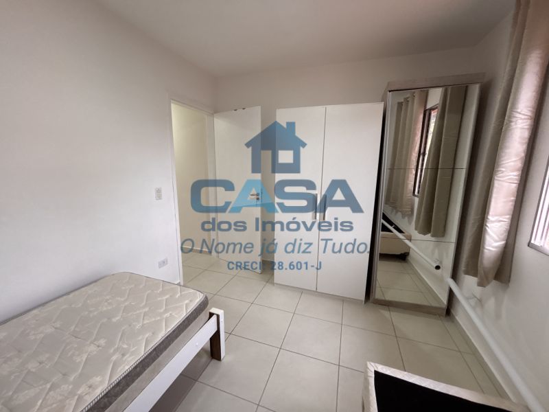 Ótimo Sobrado Semi Mobiliado em Condomínio Fechado!