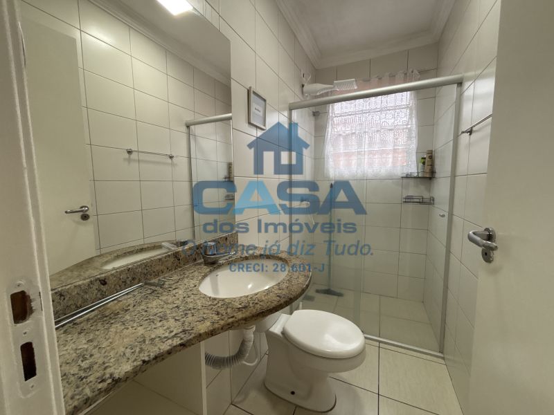 Ótimo Sobrado Semi Mobiliado em Condomínio Fechado!