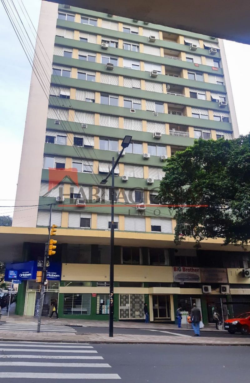 Apto 2 quartos  no bairro CENTRO HISTÓRICO