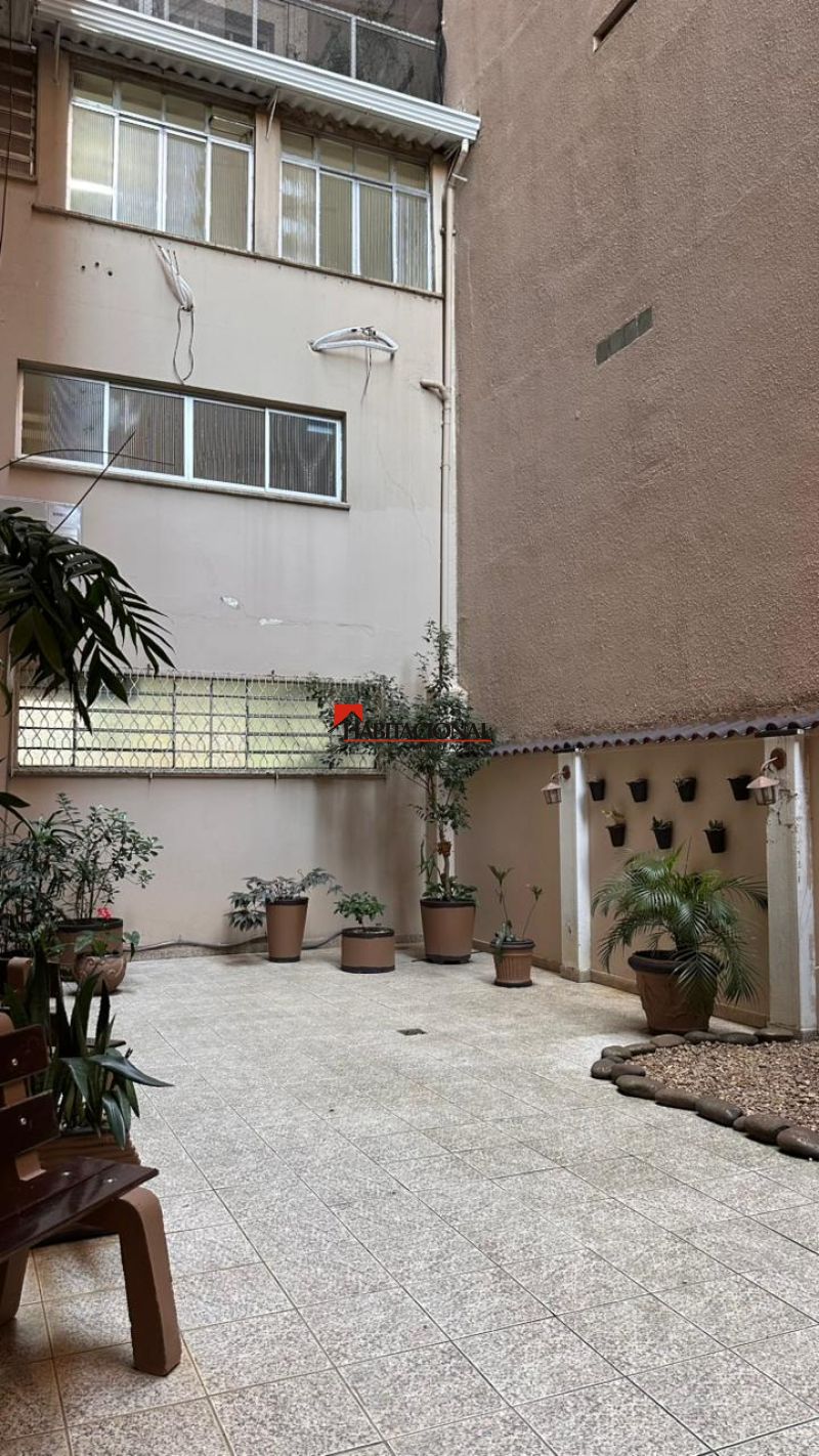 Apto 2 quartos  no bairro CENTRO HISTÓRICO