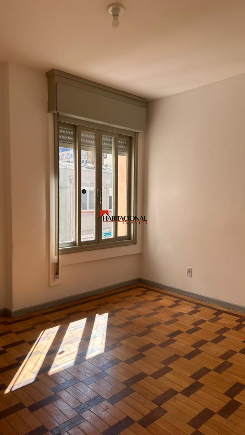 Apto 2 quartos  no bairro CENTRO HISTÓRICO