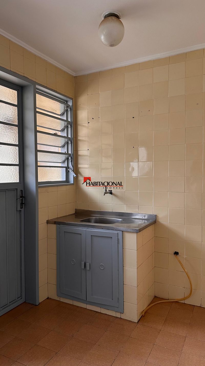 Kit / JK 1 quarto  no bairro FLORESTA