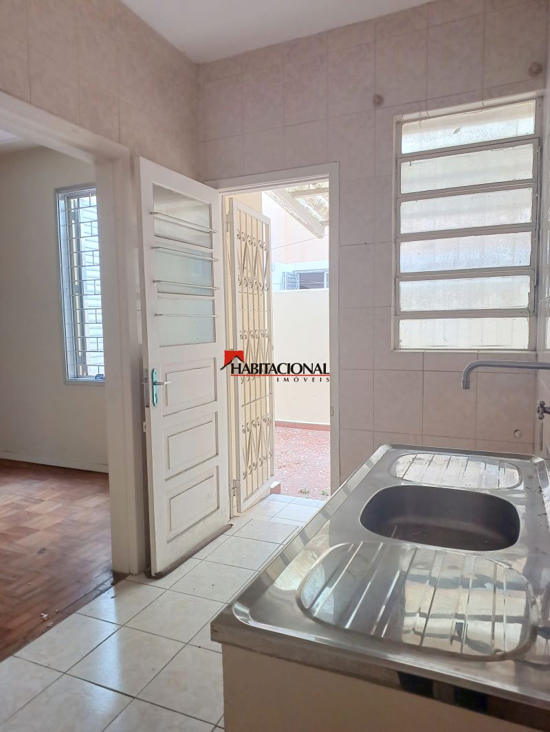Apto 1 quarto  no bairro AZENHA