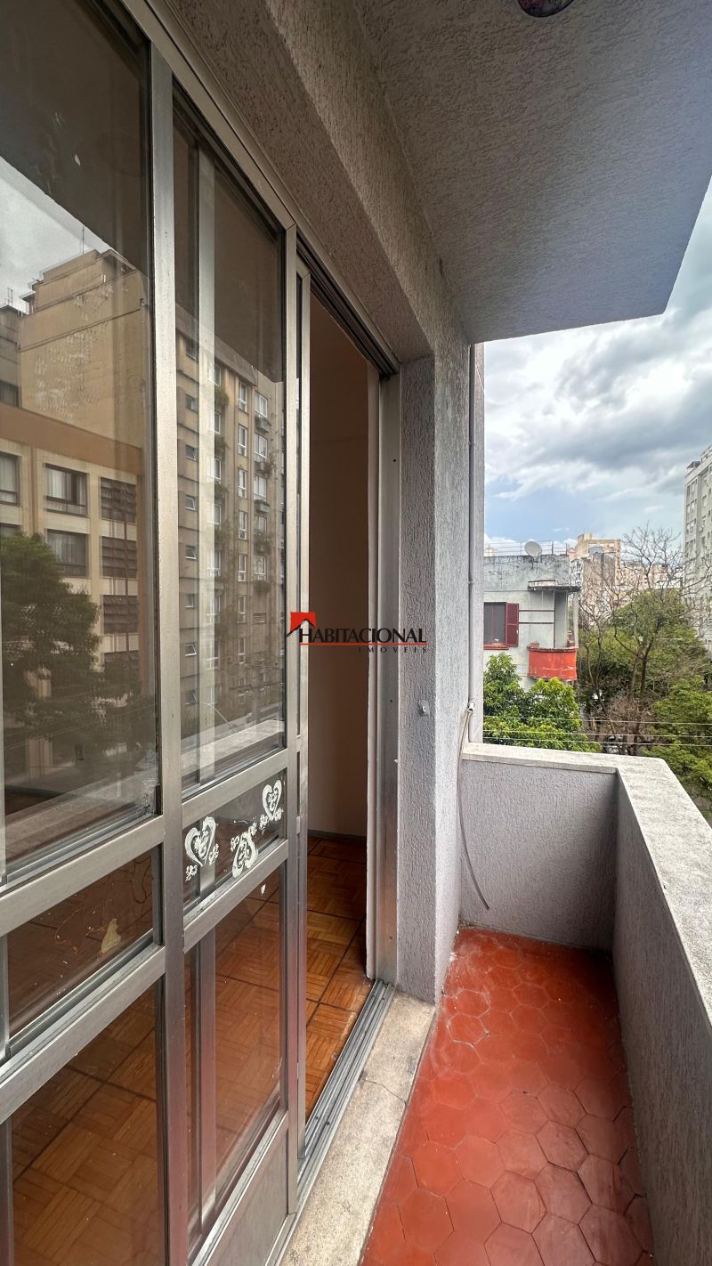 Kit / JK 1 quarto  no bairro CENTRO HISTÓRICO