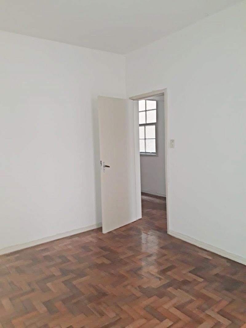 Apto 2 quartos  no bairro CENTRO HISTÓRICO