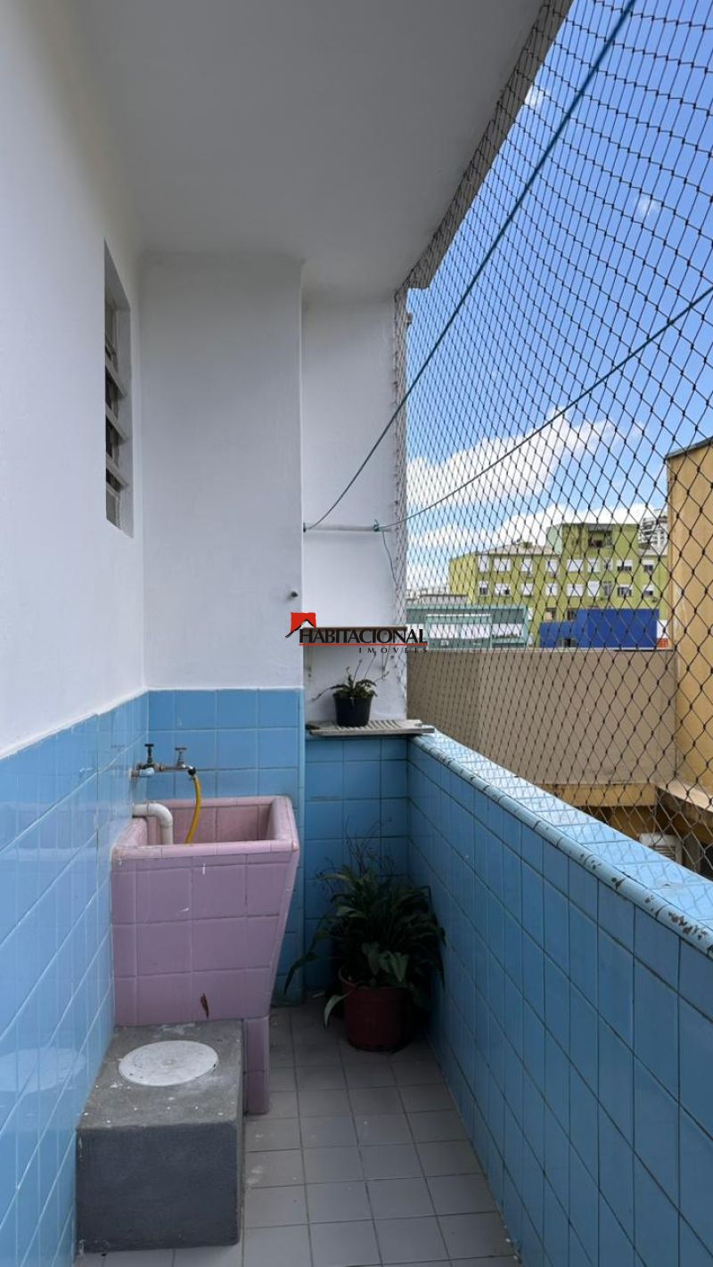 Apto 3 quartos  no bairro FLORESTA