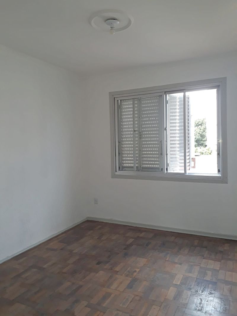 Apto 2 quartos  no bairro MENINO DEUS