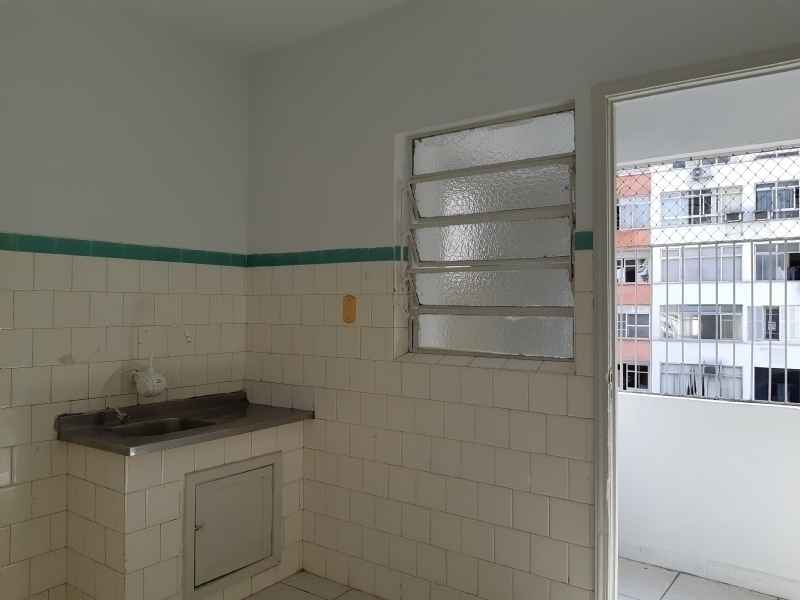 Apto 3 quartos  no bairro CENTRO HISTÓRICO