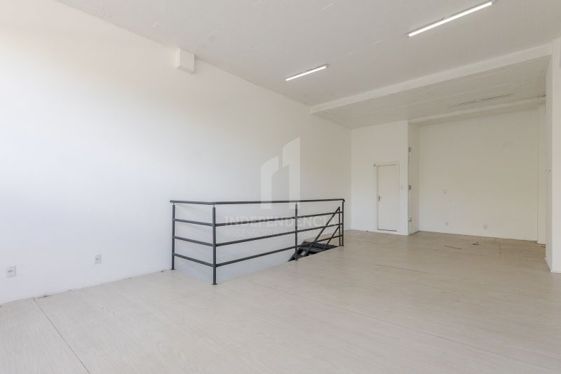 SALA COMERCIAL no bairro INDEPENDÊNCIA em PORTO ALEGRE