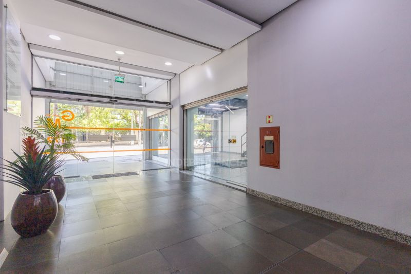 SALA COMERCIAL no bairro INDEPENDÊNCIA em PORTO ALEGRE