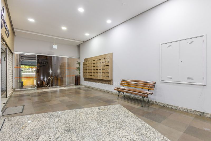 SALA COMERCIAL no bairro INDEPENDÊNCIA em PORTO ALEGRE