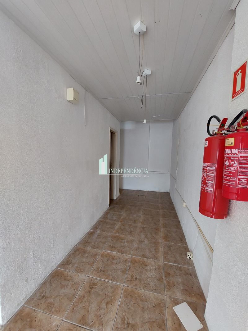SALA COMERCIAL no bairro VILA IPIRANGA em PORTO ALEGRE