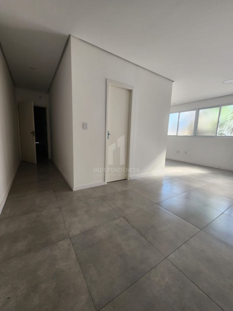 APARTAMENTO 2 quartos  no bairro SANTA CECÍLIA em PORTO ALEGRE