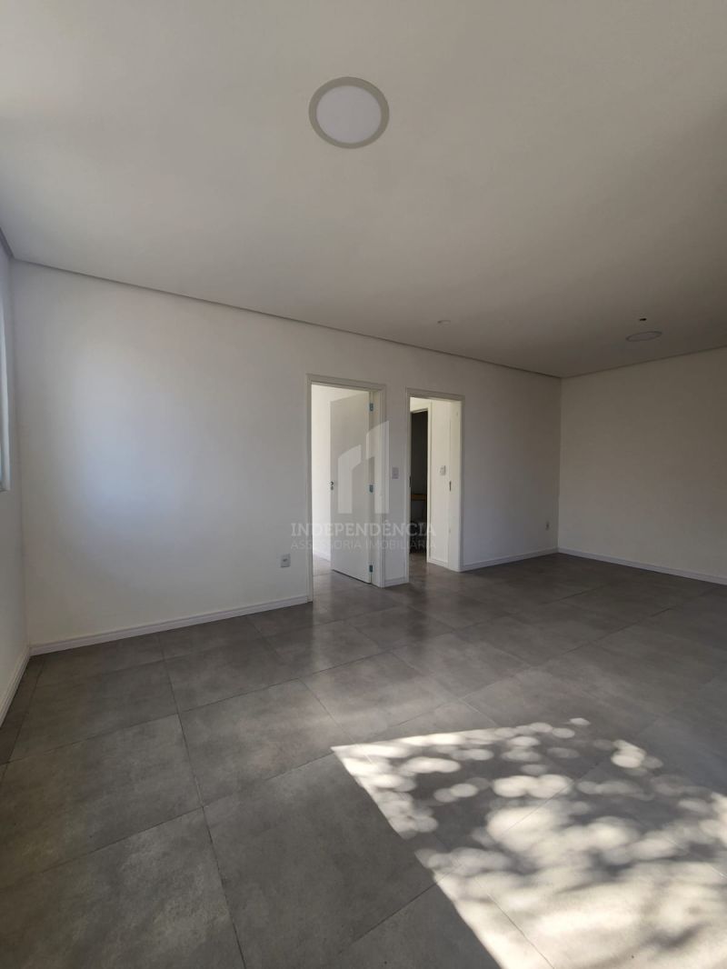APARTAMENTO 2 quartos  no bairro SANTA CECÍLIA em PORTO ALEGRE