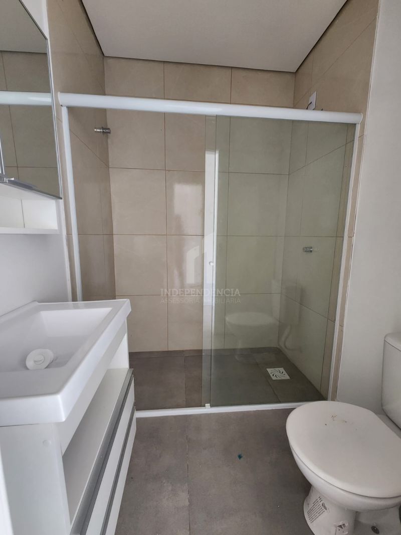 APARTAMENTO 2 quartos  no bairro SANTA CECÍLIA em PORTO ALEGRE