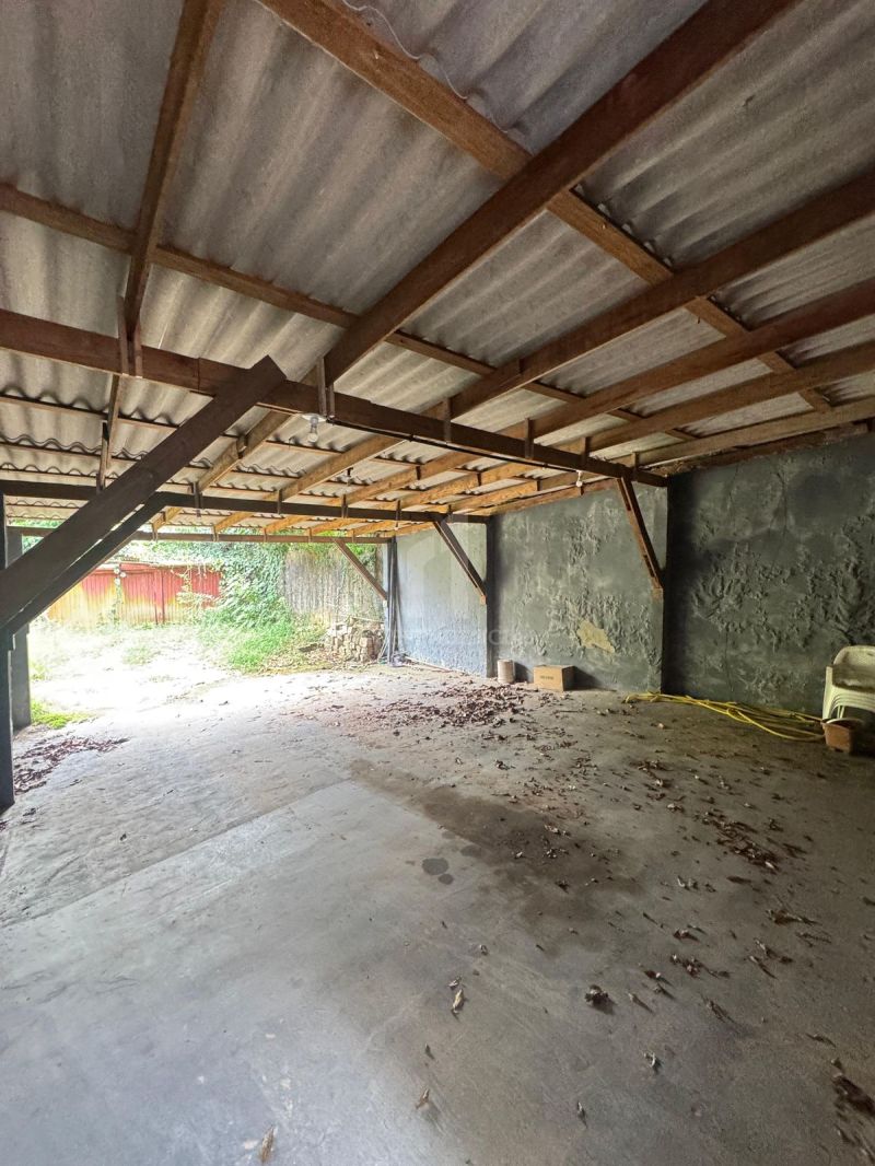 CASA 3 quartos  no bairro MENINO DEUS em PORTO ALEGRE