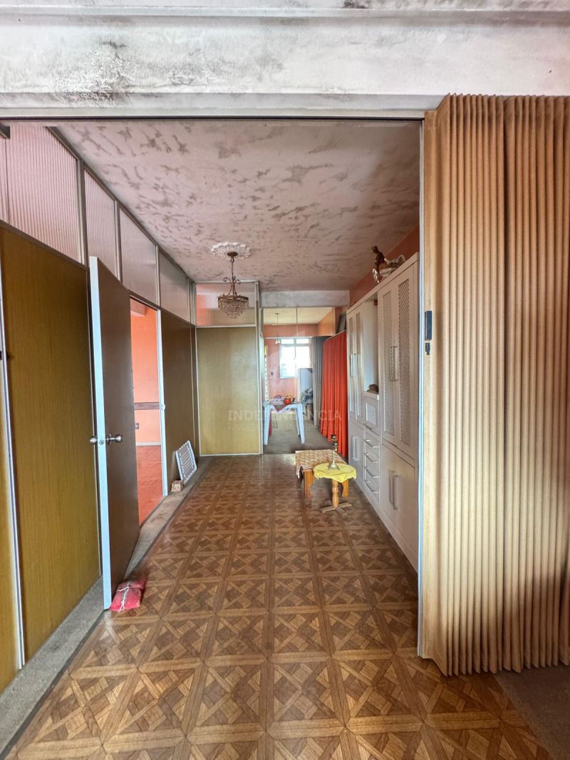 CASA 3 quartos  no bairro MENINO DEUS em PORTO ALEGRE