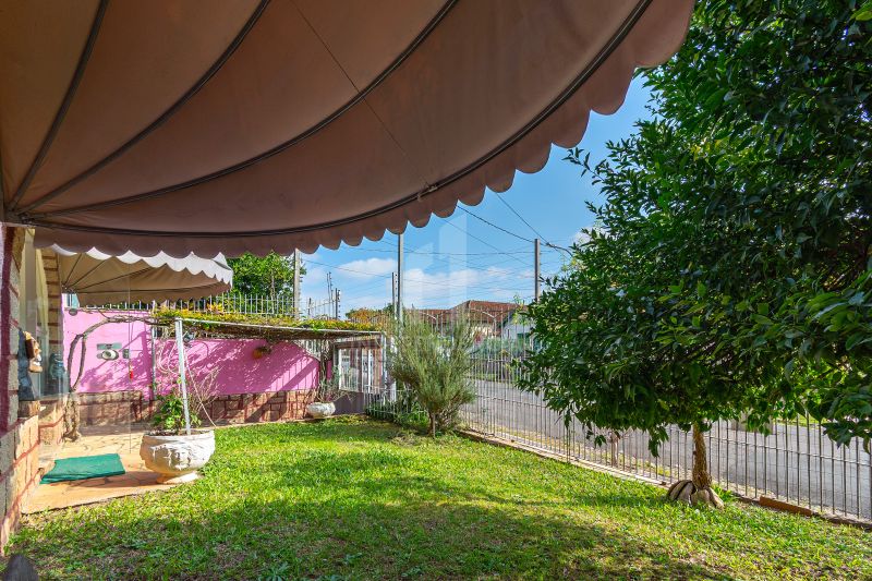CASA 4 quartos  no bairro SANTA TEREZA em PORTO ALEGRE