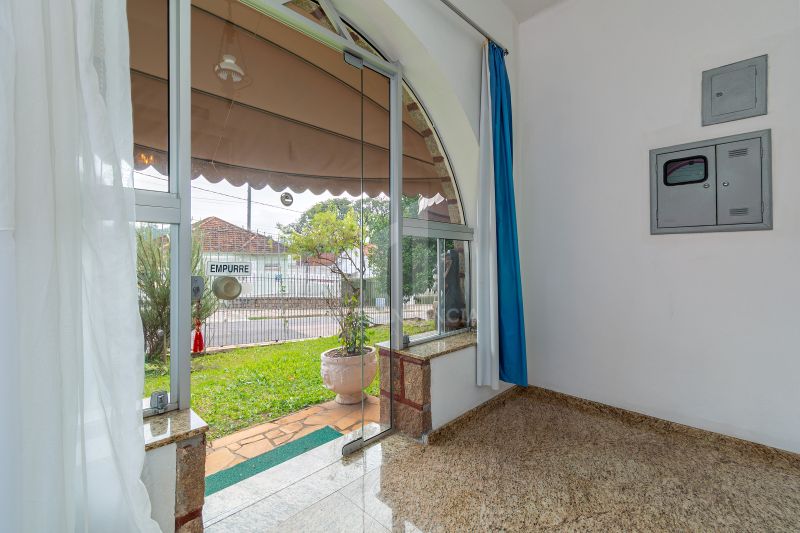 CASA 4 quartos  no bairro SANTA TEREZA em PORTO ALEGRE