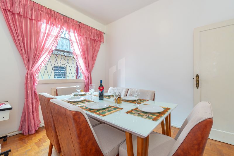 CASA 4 quartos  no bairro SANTA TEREZA em PORTO ALEGRE