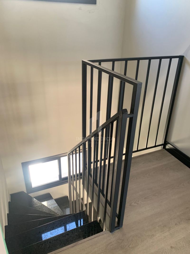 APARTAMENTO DUPLEX 2 quartos  no bairro JARDIM BOTÂNICO em PORTO ALEGRE