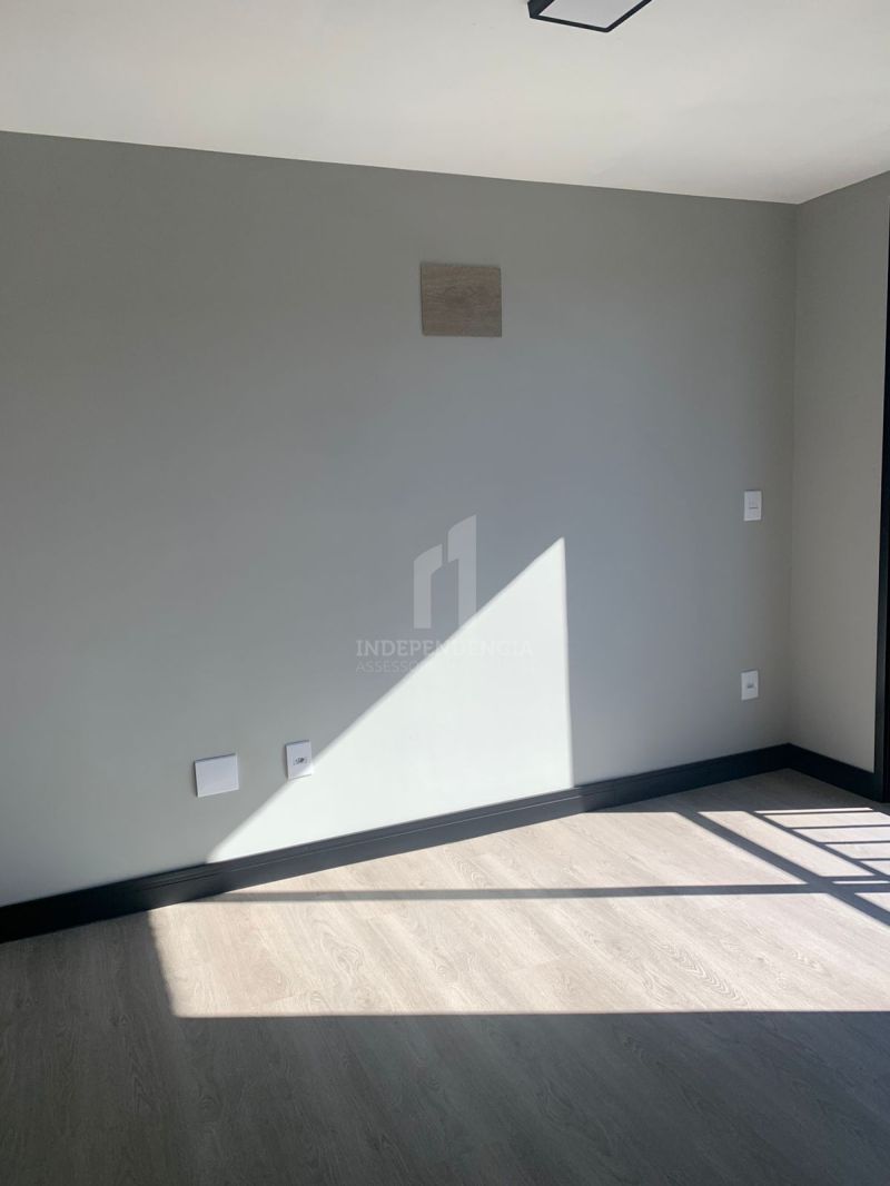 APARTAMENTO DUPLEX 2 quartos  no bairro JARDIM BOTÂNICO em PORTO ALEGRE