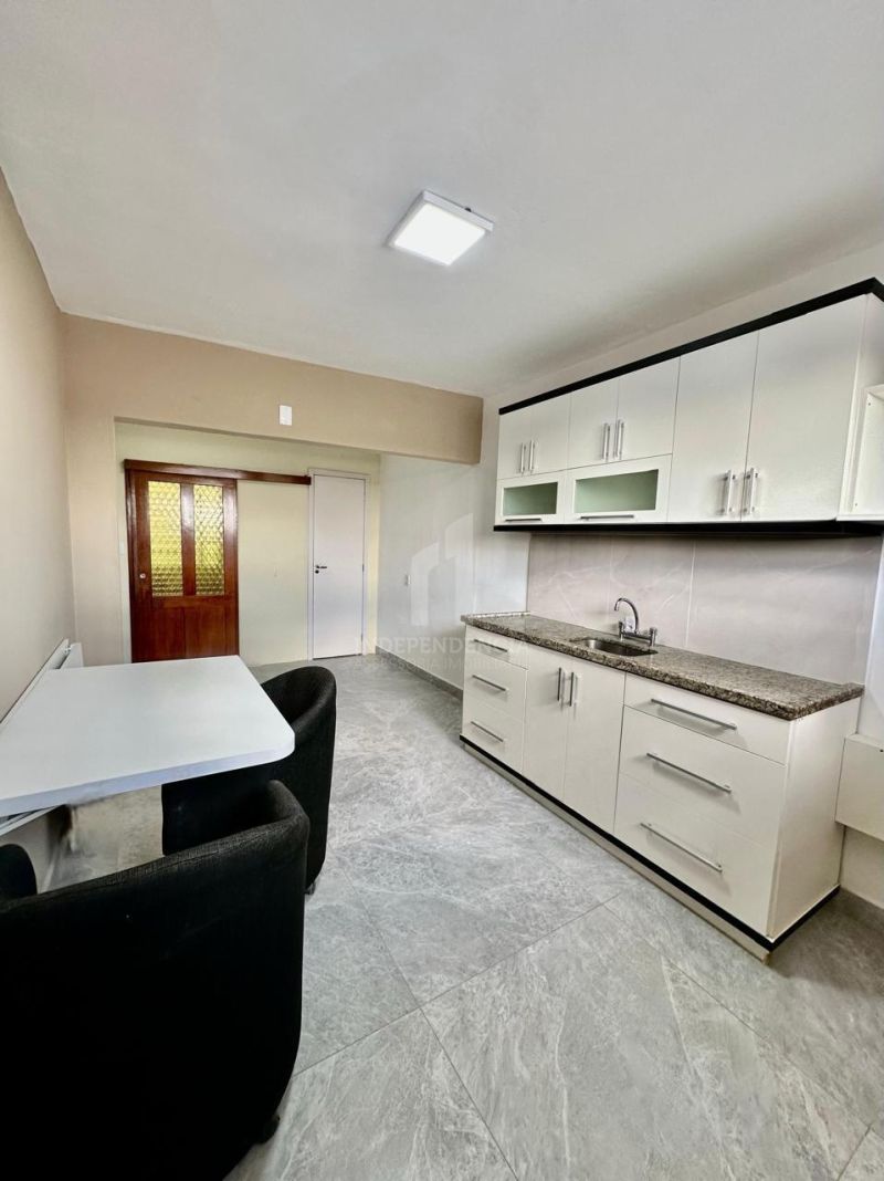 APARTAMENTO 2 quartos  no bairro VILA JARDIM em PORTO ALEGRE