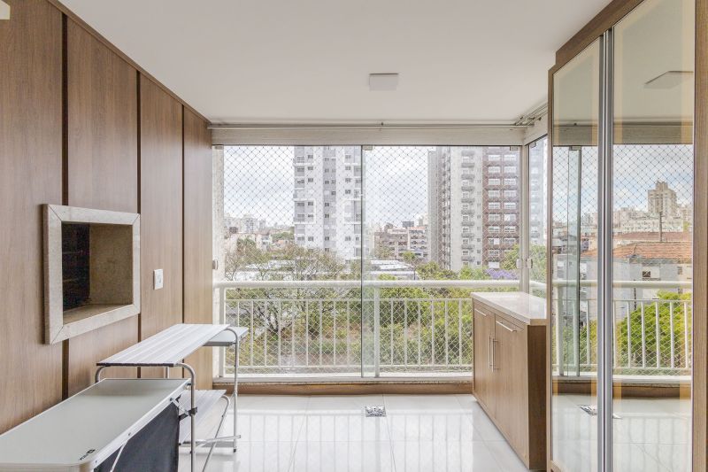 APARTAMENTO 2 quartos  no bairro PASSO DA AREIA em PORTO ALEGRE