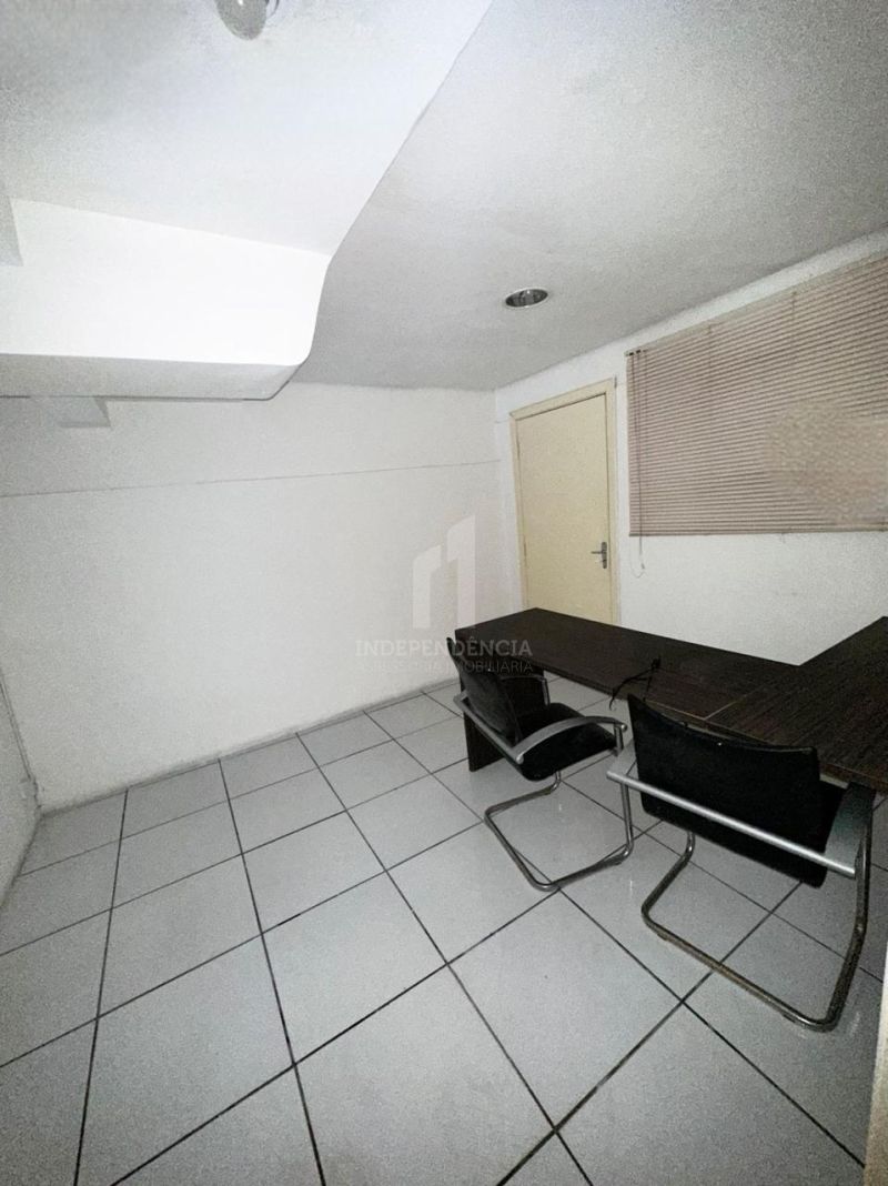 LOJA COMERCIAL no bairro VILA JARDIM em PORTO ALEGRE