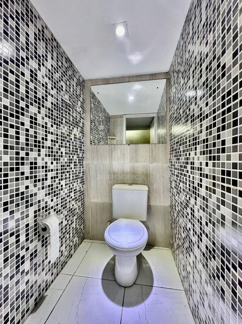 LOJA COMERCIAL no bairro VILA JARDIM em PORTO ALEGRE