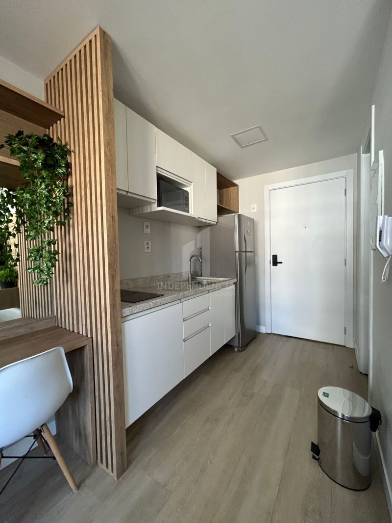 STUDIO  1 quarto  no bairro RIO BRANCO em PORTO ALEGRE