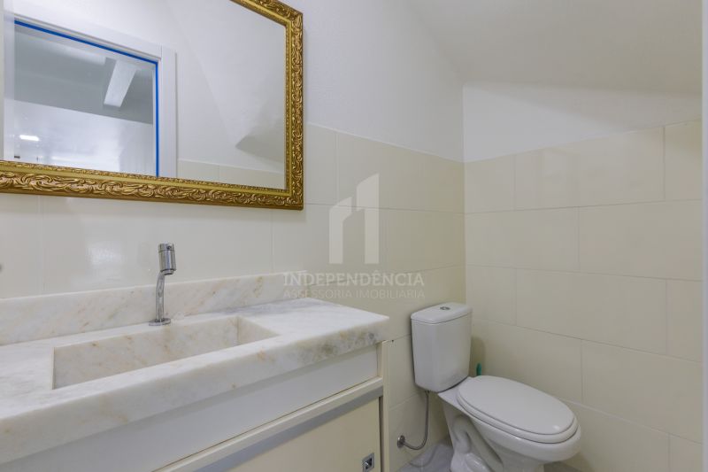 LOJA COMERCIAL no bairro CENTRO HISTÓRICO em PORTO ALEGRE