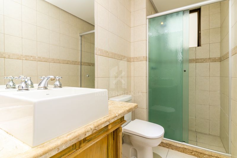 APARTAMENTO 3 quartos  no bairro PETRÓPOLIS em PORTO ALEGRE