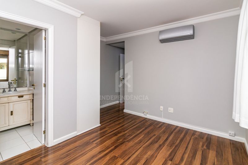 APARTAMENTO 3 quartos  no bairro PETRÓPOLIS em PORTO ALEGRE