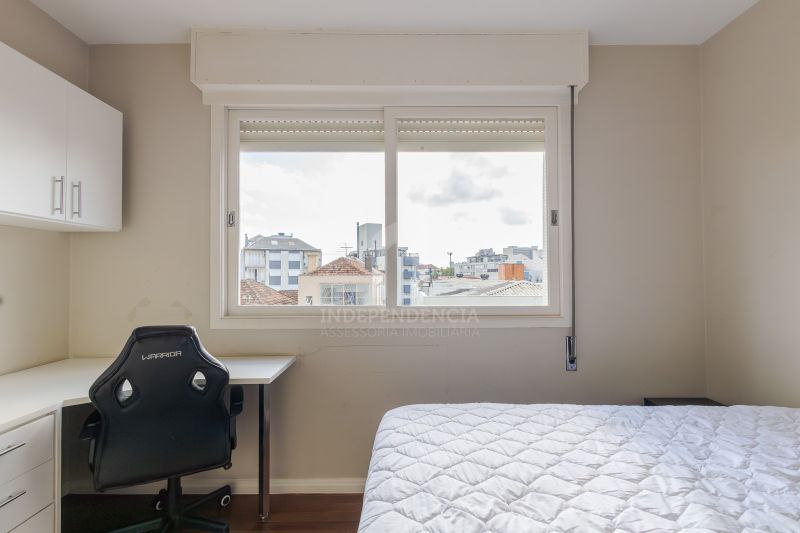 APARTAMENTO 2 quartos  no bairro SANTA CECÍLIA em PORTO ALEGRE