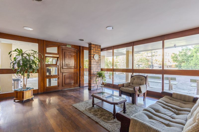 APARTAMENTO 2 quartos  no bairro SANTA CECÍLIA em PORTO ALEGRE