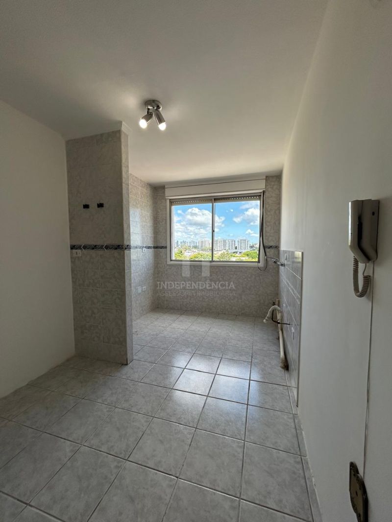 APARTAMENTO 2 quartos  no bairro SARANDI em PORTO ALEGRE