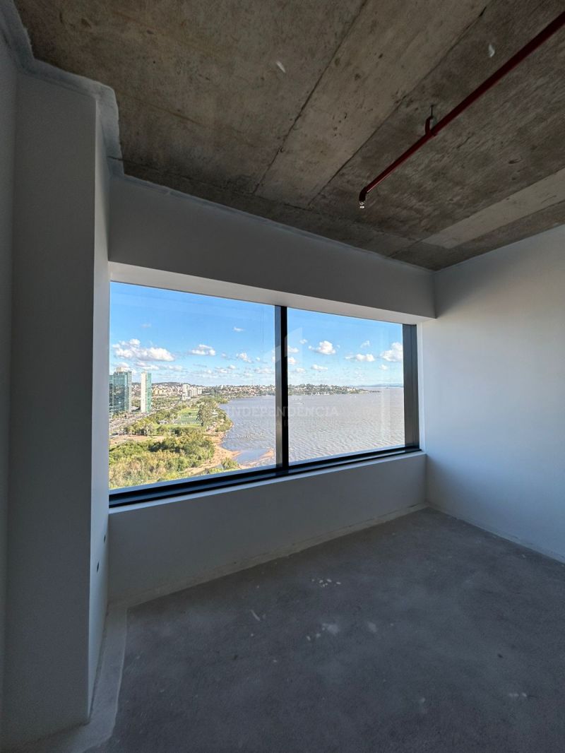 SALA COMERCIAL no bairro CRISTAL em PORTO ALEGRE